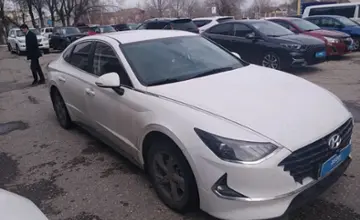 Hyundai Sonata 2022 года за 12 000 000 тг. в Актобе фото 3