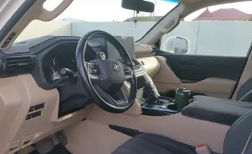 Toyota Land Cruiser 2021 года за 37 000 000 тг. в Шымкент фото 5