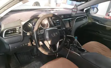 Toyota Camry 2018 года за 12 800 000 тг. в Астана фото 5