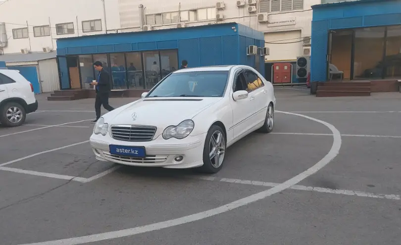 Mercedes-Benz C-Класс 2000 года за 2 500 000 тг. в Алматы