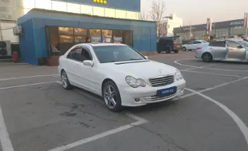 Mercedes-Benz C-Класс 2000 года за 2 500 000 тг. в Алматы фото 2