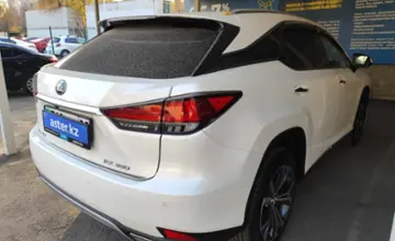 Lexus RX 2022 года за 27 000 000 тг. в Алматы