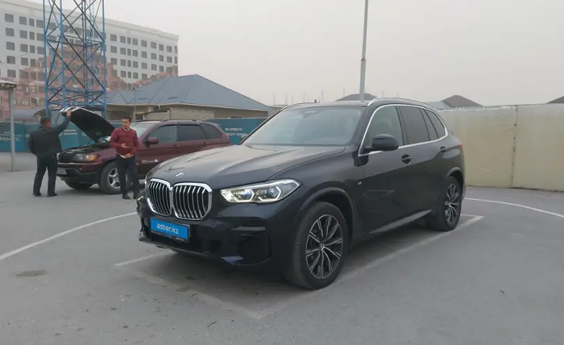 BMW X5 2023 года за 55 000 000 тг. в Шымкент