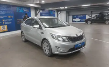 Kia Rio 2013 года за 4 000 000 тг. в Астана фото 2