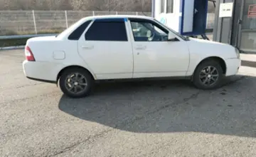 LADA (ВАЗ) Priora 2013 года за 1 500 000 тг. в Усть-Каменогорск фото 4