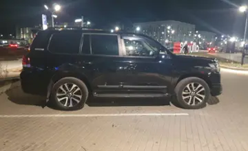 Toyota Land Cruiser 2018 года за 30 000 000 тг. в Астана фото 4