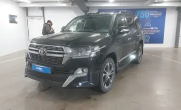 Toyota Land Cruiser 2012 года за 20 500 000 тг. в Астана фото 1