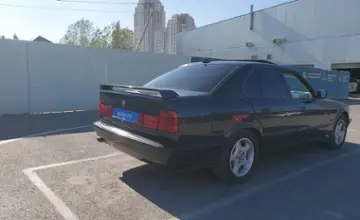 BMW 5 серии 1994 года за 2 500 000 тг. в Шымкент фото 3