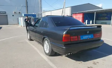 BMW 5 серии 1994 года за 2 500 000 тг. в Шымкент фото 4
