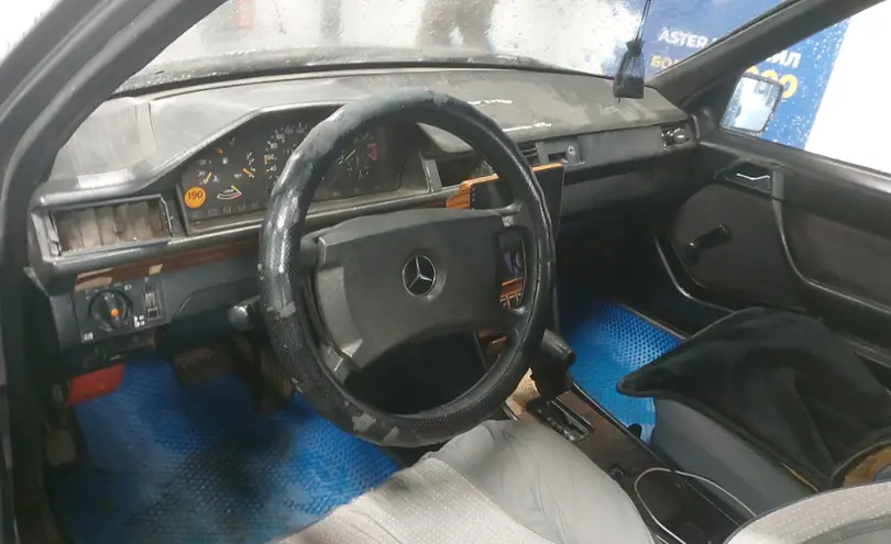 Mercedes-Benz W124 1987 года за 1 200 000 тг. в Астана фото 5