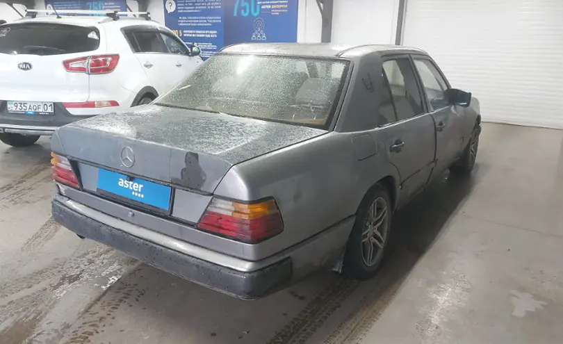 Mercedes-Benz W124 1987 года за 1 200 000 тг. в Астана фото 3
