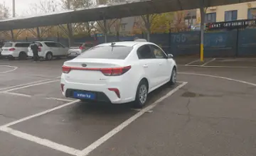 Kia Rio 2019 года за 7 600 000 тг. в Алматы фото 3