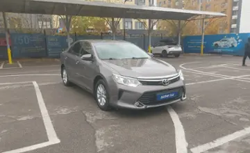 Toyota Camry 2016 года за 9 500 000 тг. в Алматы фото 2