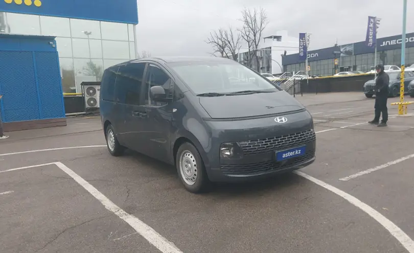 Hyundai Staria 2023 года за 20 000 000 тг. в Алматы фото 2
