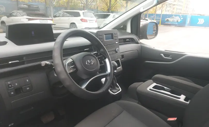 Hyundai Staria 2023 года за 20 000 000 тг. в Алматы фото 5