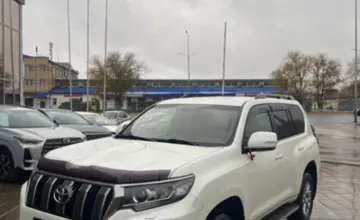 Toyota Land Cruiser Prado 2018 года за 22 000 000 тг. в Уральск фото 1