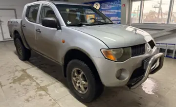 Mitsubishi L200 2007 года за 4 000 000 тг. в Уральск фото 3