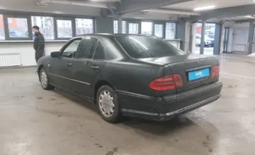 Mercedes-Benz E-Класс 1995 года за 1 700 000 тг. в Астана фото 4