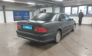 Mercedes-Benz E-Класс 1995 года за 1 700 000 тг. в Астана фото 3