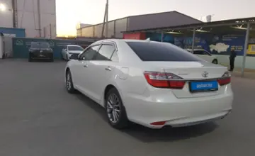 Toyota Camry 2017 года за 13 500 000 тг. в Шымкент фото 4
