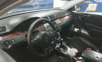 Volkswagen Passat 2010 года за 5 500 000 тг. в Астана фото 5