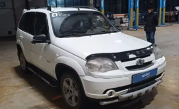 Chevrolet Niva 2014 года за 3 500 000 тг. в Караганда фото 3