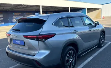 Toyota Highlander 2023 года за 25 000 000 тг. в Шымкент