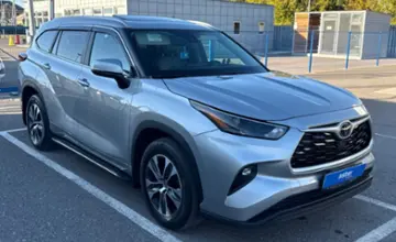 Toyota Highlander 2023 года за 25 000 000 тг. в Шымкент фото 3