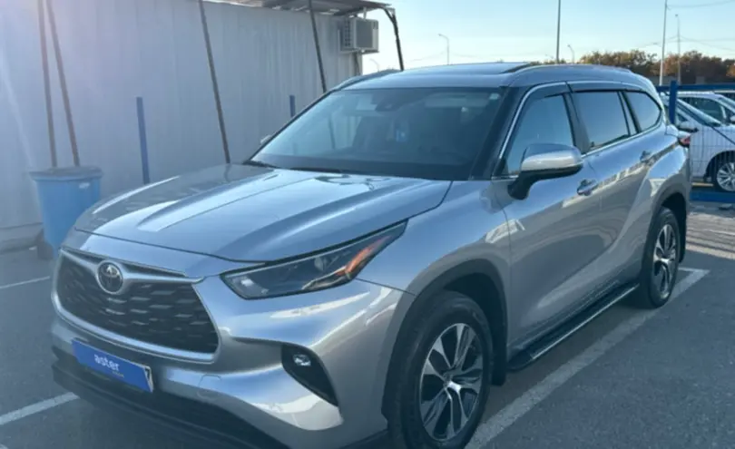 Toyota Highlander 2023 года за 25 000 000 тг. в Шымкент