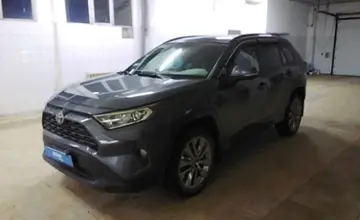 Toyota RAV4 2021 года за 15 500 000 тг. в Актобе фото 1