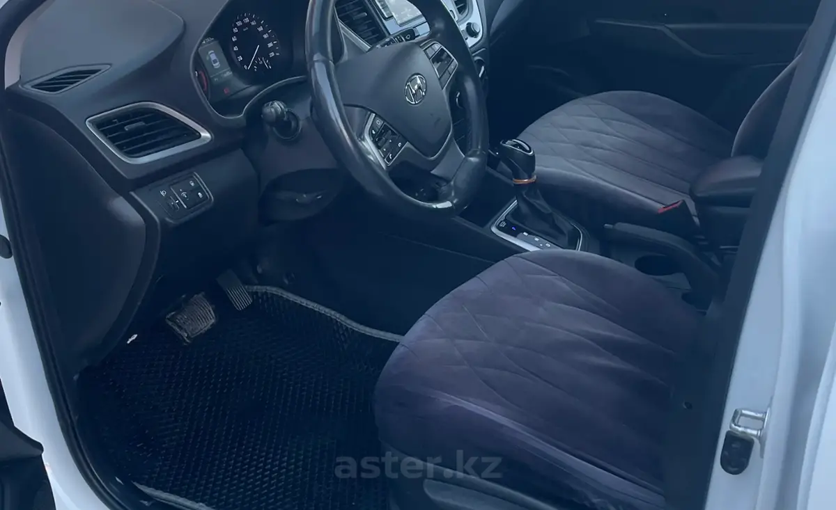 Hyundai Solaris 2020