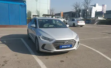 Hyundai Elantra 2018 года за 6 000 000 тг. в Алматы фото 2
