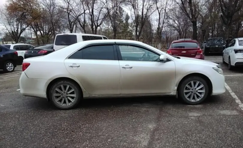 Toyota Camry 2013 года за 8 500 000 тг. в Актобе фото 4