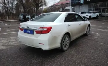Toyota Camry 2013 года за 8 500 000 тг. в Актобе
