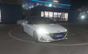 Hyundai Elantra 2022 года за 9 000 000 тг. в Алматы фото 2