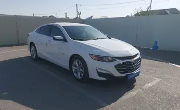Chevrolet Malibu 2019 года за 10 000 000 тг. в Шымкент фото 2