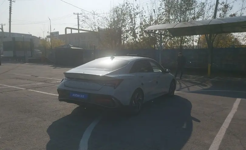 Hyundai Avante 2023 года за 11 000 000 тг. в Алматы фото 3