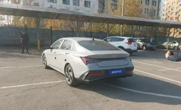 Hyundai Avante 2023 года за 11 000 000 тг. в Алматы фото 4