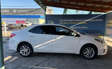 Toyota Corolla 2015 года за 7 900 000 тг. в Талдыкорган фото 4