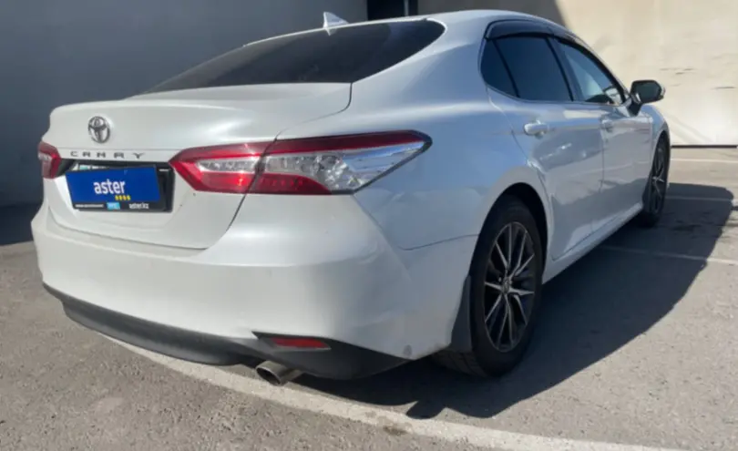Toyota Camry 2021 года за 17 500 000 тг. в Тараз фото 5