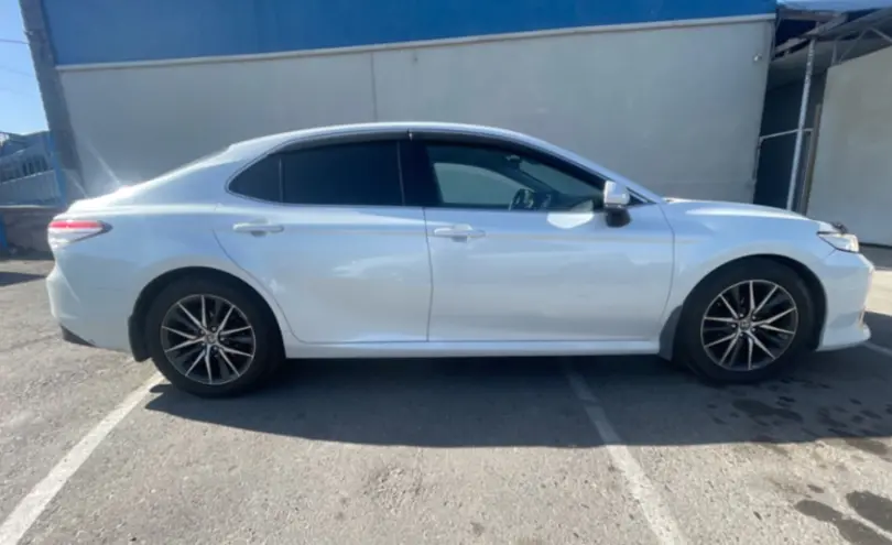 Toyota Camry 2021 года за 17 500 000 тг. в Тараз фото 4