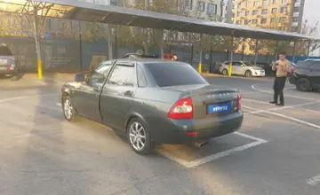 LADA (ВАЗ) Priora 2011 года за 1 500 000 тг. в Алматы фото 4