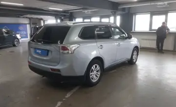 Mitsubishi Outlander 2013 года за 7 000 000 тг. в Астана фото 3