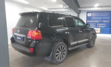 Toyota Land Cruiser 2014 года за 25 000 000 тг. в Астана фото 3