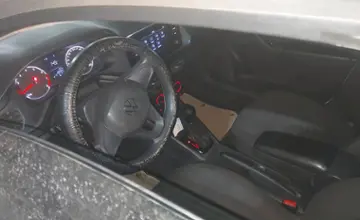 Volkswagen Polo 2021 года за 7 000 000 тг. в Алматы фото 5