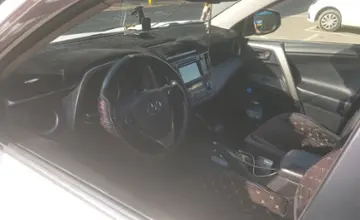 Toyota RAV4 2015 года за 11 000 000 тг. в Алматы фото 5