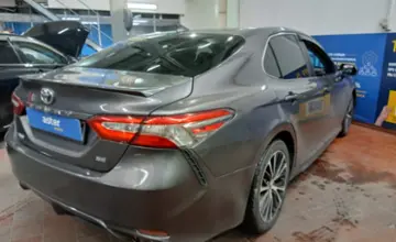 Toyota Camry 2020 года за 10 800 000 тг. в Астана