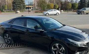 Hyundai Elantra 2023 года за 11 000 000 тг. в Уральск фото 4