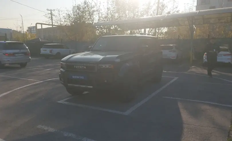 Toyota Land Cruiser Prado 2024 года за 43 000 000 тг. в Алматы
