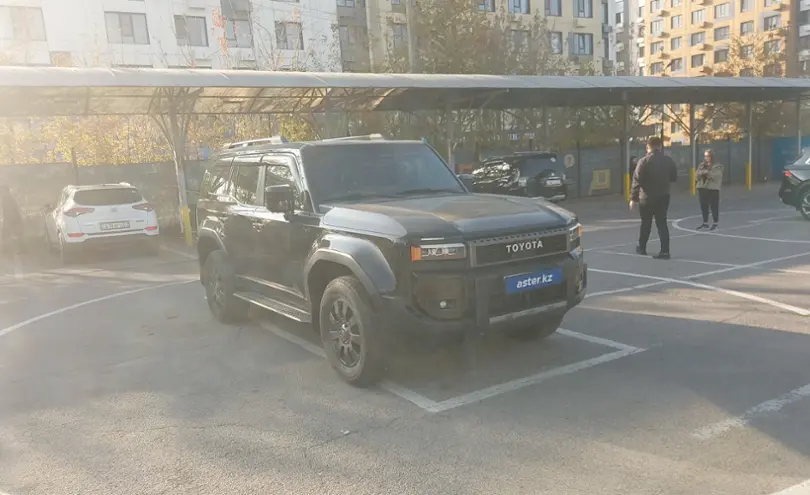 Toyota Land Cruiser Prado 2024 года за 43 000 000 тг. в Алматы